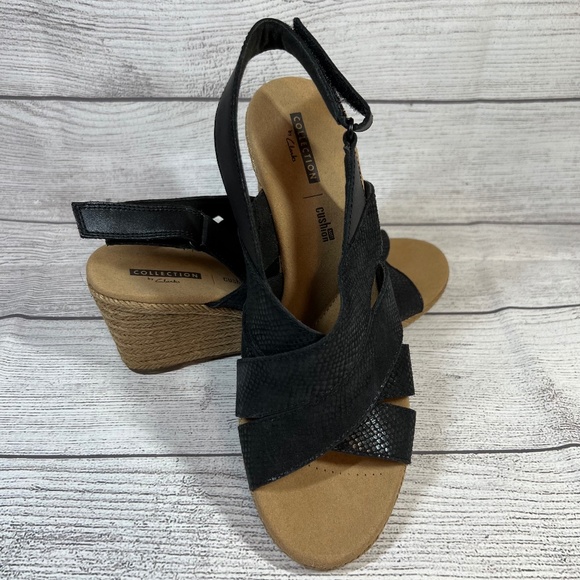 Clarks Shoes - CLARKS WEDGE SANDAL (L13)